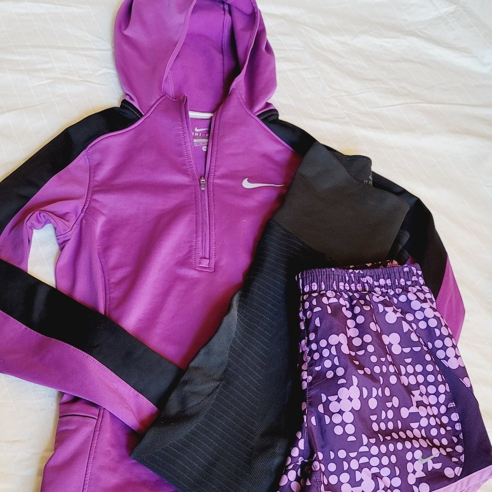 Hooded Nike Pullover, Running Shorts and Leggings